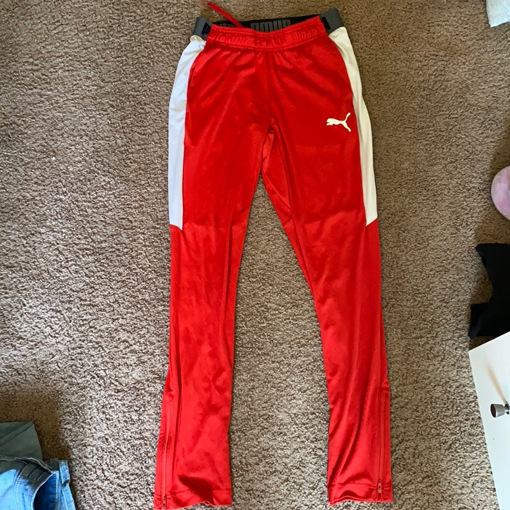 Puma joggers